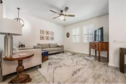 5607 Hometown Lane, Lithia, FL 33547 - Photo 11