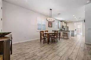 5607 Hometown Ln, Lithia, FL 33547 - Photo 7