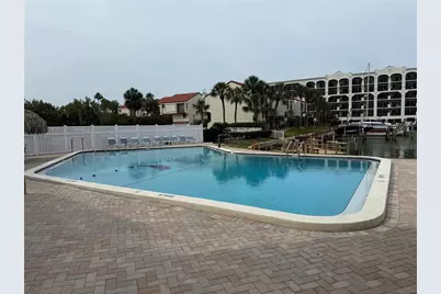 255 Dolphin Point #2, Clearwater Beach, FL 33767 - Photo 23