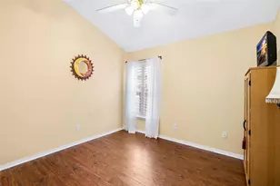 5606 Paddock Trail Dr, Tampa, FL 33624 - Photo 23