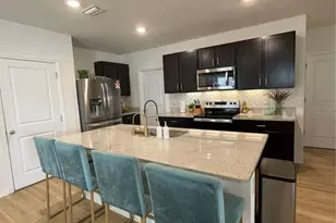 2927 Common Fig Run, Wesley Chapel, FL 33543 - Photo 5
