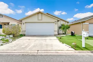 6603 Crossbow Ln, New Port Richey, FL 34653 - Photo 1