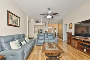 2249 Worthington Greens Dr, Sun City Center, FL 33573 - Photo 19