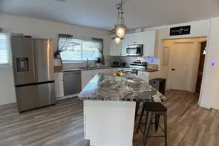 1549 Delaware Ave NE, Saint Petersburg, FL 33703 - Photo 11