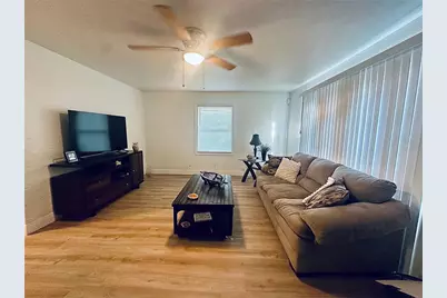 4811 Emerson Avenue S, Saint Petersburg, FL 33711 - Photo 5