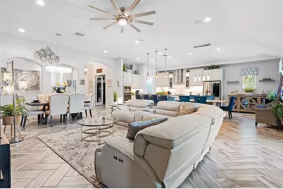 7702 Paradiso Drive, Apollo Beach, FL 33572 - Photo 9