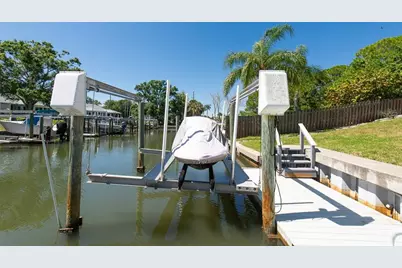 9476 Tradewinds Avenue, Seminole, FL 33776 - Photo 35