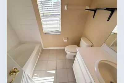 13047 Bridleford Drive, Gibsonton, FL 33534 - Photo 25