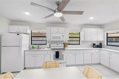 614 Gulf Boulevard #9, Indian Rocks Beach, FL 33785 - Photo 21