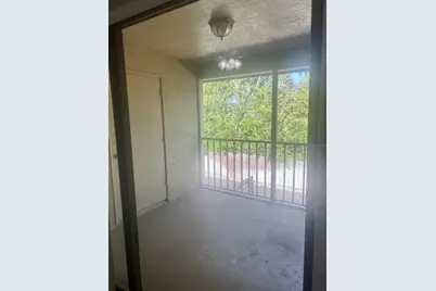 10100 Sailwinds Boulevard N #206, Largo, FL 33773 - Photo 9