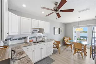 4805 Cobia Dr SE, Saint Petersburg, FL 33705 - Photo 7