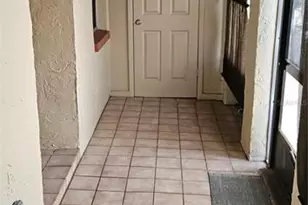 6468 Bonnie Bay Cir N, Pinellas Park, FL 33781 - Photo 3