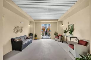 100 4th Ave S, Saint Petersburg, FL 33701 - Photo 27