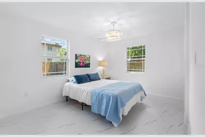 1208 E Chilkoot Avenue, Tampa, FL 33612 - Photo 17
