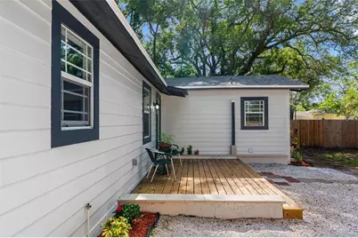 1208 E Chilkoot Avenue, Tampa, FL 33612 - Photo 35