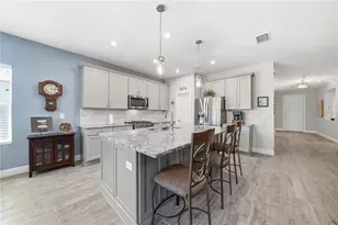 5521 Limelight Dr, Apollo Beach, FL 33572 - Photo 9