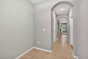 6936 Breezy Palm Dr, Riverview, FL 33578 - Photo 9
