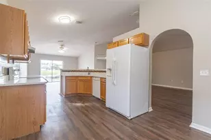 10917 Banyan Wood Way, Riverview, FL 33579 - Photo 17