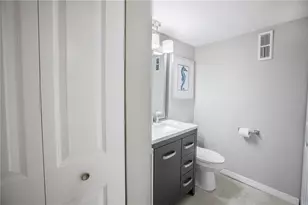 7300 Sun Island Dr S, South Pasadena, FL 33707 - Photo 35