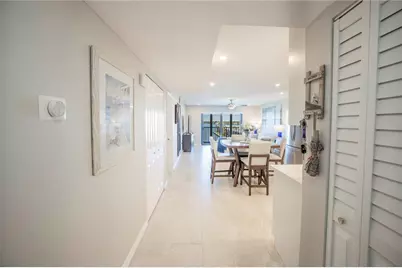 7300 Sun Island Drive S #602, South Pasadena, FL 33707 - Photo 9