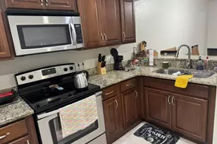 8472 60th St N, Pinellas Park, FL 33781 - Photo 9