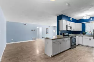 983 Emerson Dr, Dunedin, FL 34698 - Photo 11