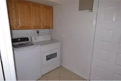 617 Segovia Court NE, Saint Petersburg, FL 33703 - Photo 19