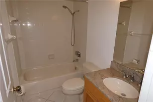 617 Segovia Ct NE, Saint Petersburg, FL 33703 - Photo 13