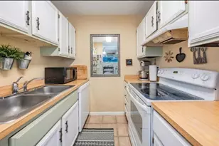 2109 W De Leon St, Tampa, FL 33606 - Photo 13