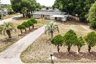 5233 Hill Dr, Zephyrhills, FL 33542 - Photo 39