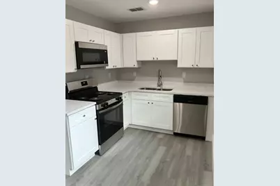 1055 30th Street NW, Winter Haven, FL 33881 - Photo 7