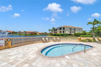 10 Franklin Court S #63D, Saint Petersburg, FL 33711 - Photo 31