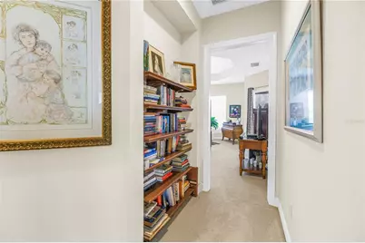 10 Franklin Court S #63D, Saint Petersburg, FL 33711 - Photo 19