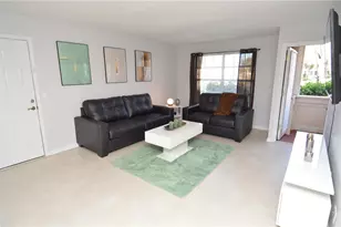 10200 Gandy Blvd N, Saint Petersburg, FL 33702 - Photo 19
