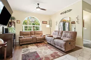 8218 Melissa Ct, Hudson, FL 34667 - Photo 11