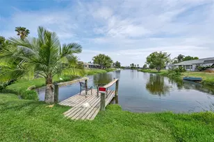 3325 Honeymoon Ln, Holiday, FL 34691 - Photo 37