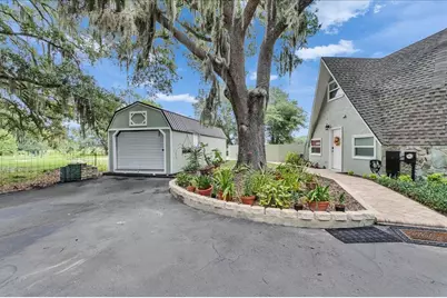 10424 Lyons Avenue, Lithia, FL 33547 - Photo 25