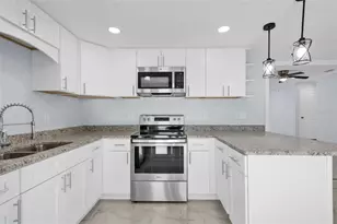 7025 Parliament Dr, Tampa, FL 33619 - Photo 11