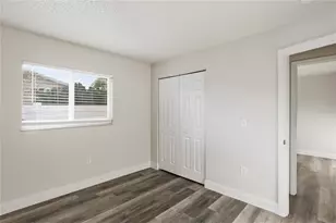 2415 15th St W, Palmetto, FL 34221 - Photo 19