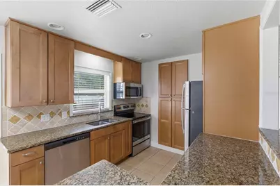 2415 15th Street W, Palmetto, FL 34221 - Photo 3