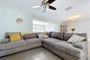 11524 70th Terrace, Seminole, FL 33772 - Photo 5