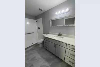 8539 N Hyaleah Road, Tampa, FL 33617 - Photo 23