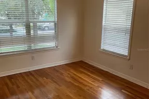 1914 W Aileen St, Tampa, FL 33607 - Photo 9
