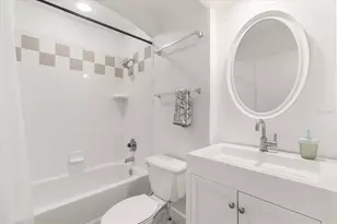 4007 Bangalow Palm Ct, Tampa, FL 33624 - Photo 13