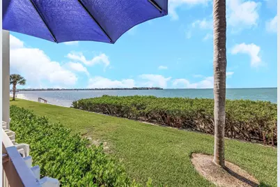 5650 Escondida Boulevard S, Saint Petersburg, FL 33715 - Photo 43