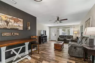 5598 14th Ave N, Saint Petersburg, FL 33710 - Photo 17