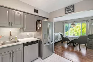 2461 Rhodesian Dr, Clearwater, FL 33763 - Photo 13