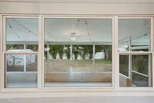 2435 York St N, Saint Petersburg, FL 33710 - Photo 29
