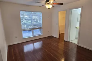 4115 Chatham Oak Ct, Tampa, FL 33624 - Photo 13