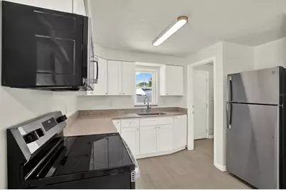 1187 Bass Boulevard #C, Dunedin, FL 34698 - Photo 9